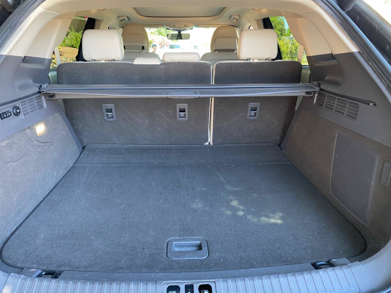 Used 2019 Lincoln Nautilus Reserve FWD image 11