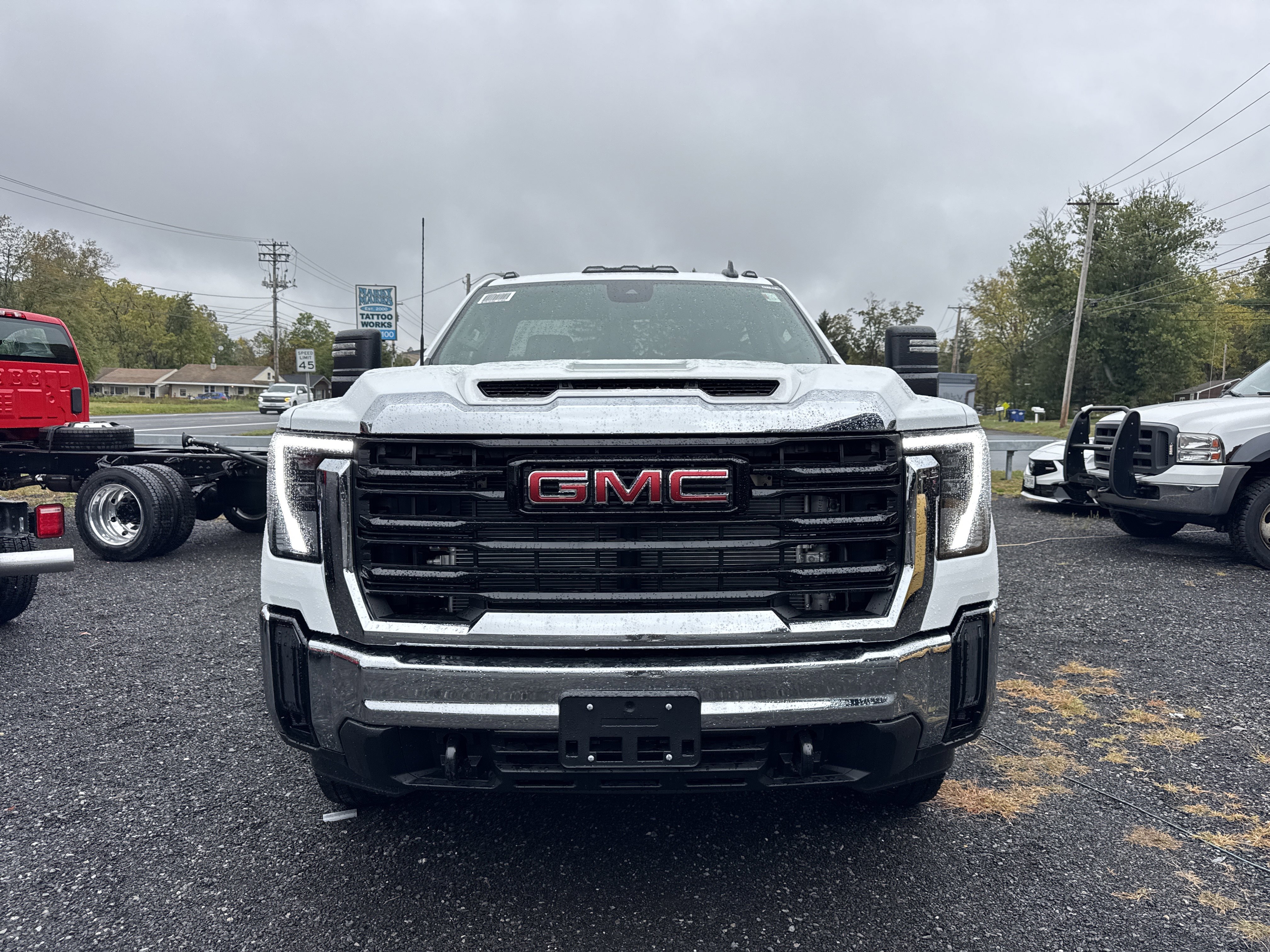 New 2025 GMC Sierra 3500 Pro w/ Convenience Package image 2