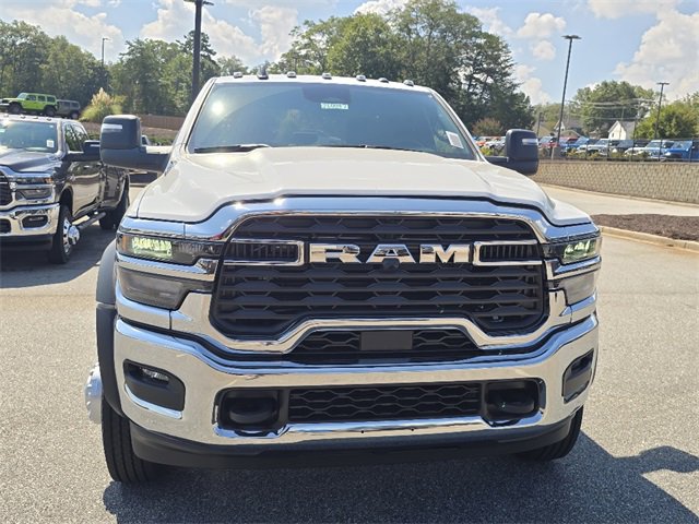 New 2026 RAM 5500 Tradesman w/ Chrome Appearance Group image 15