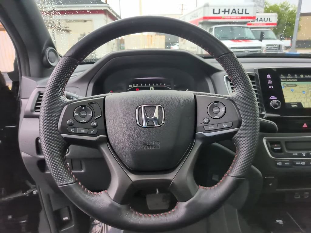 Used 2025 Honda Passport TrailSport image 23