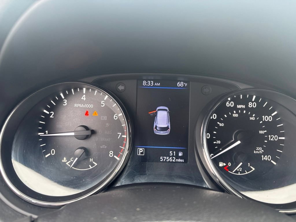 Used 2018 Nissan Rogue SV w/ Sun & Sound Touring Package AWD/4WD image 22