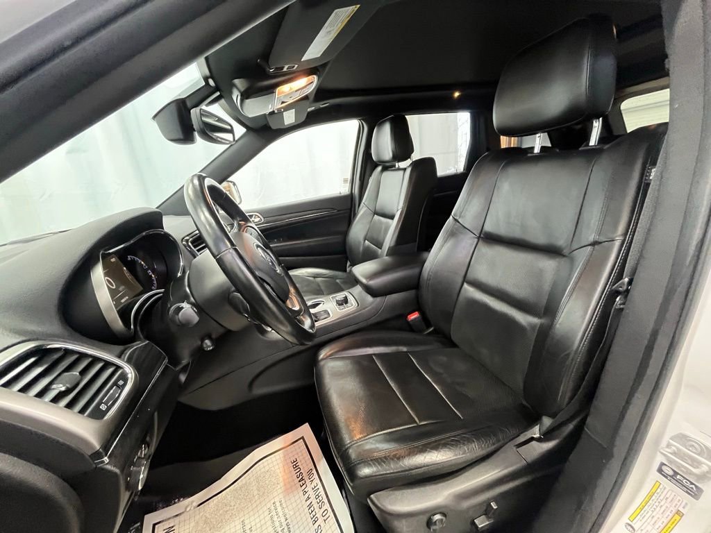 Used 2021 Jeep Grand Cherokee Limited image 10