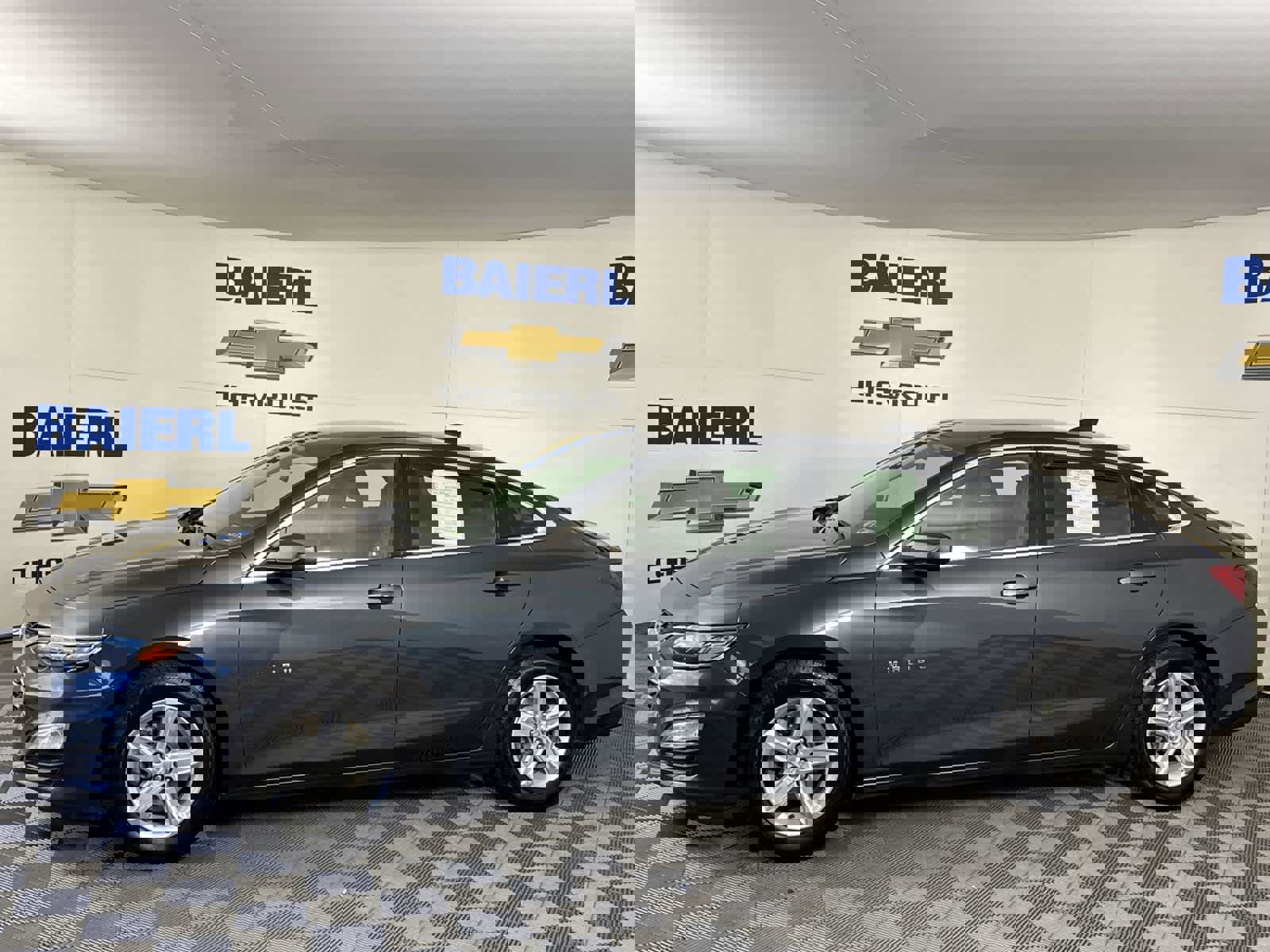 Used 2020 Chevrolet Malibu LS w/ LPO, Convenience Package 1 image 2