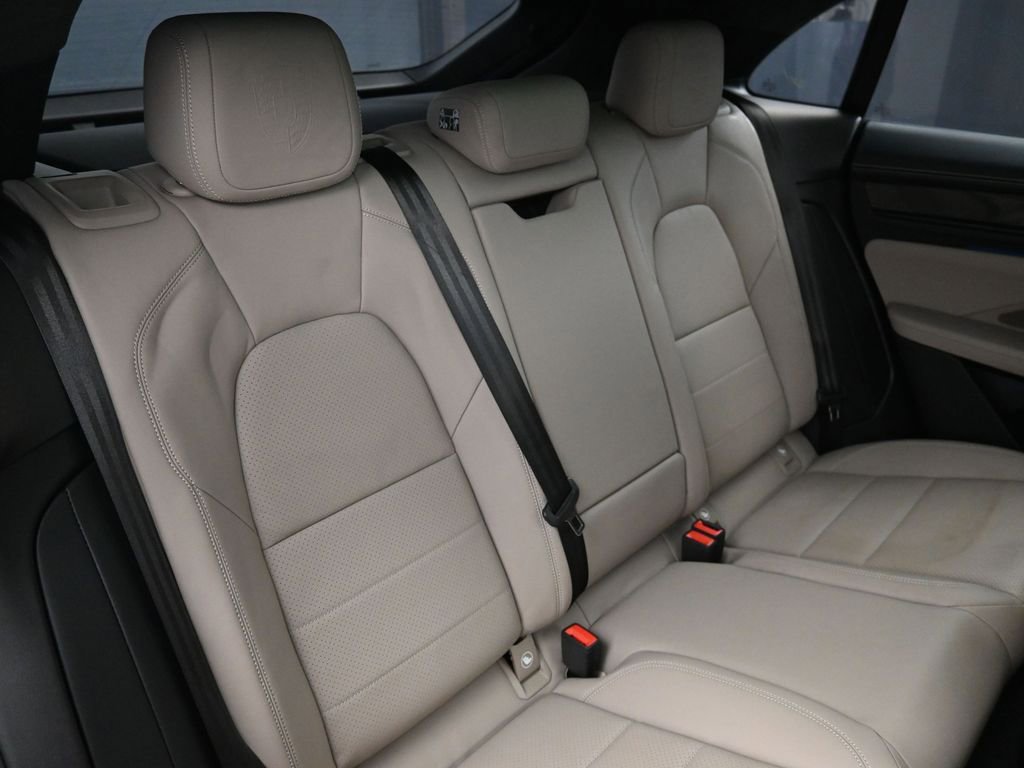 Certified 2024 Porsche Macan Turbo Electric image 28