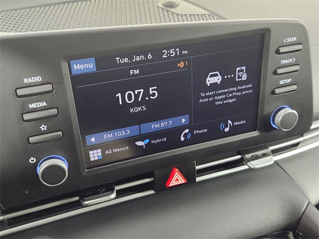 Certified 2025 Hyundai Elantra Blue image 19