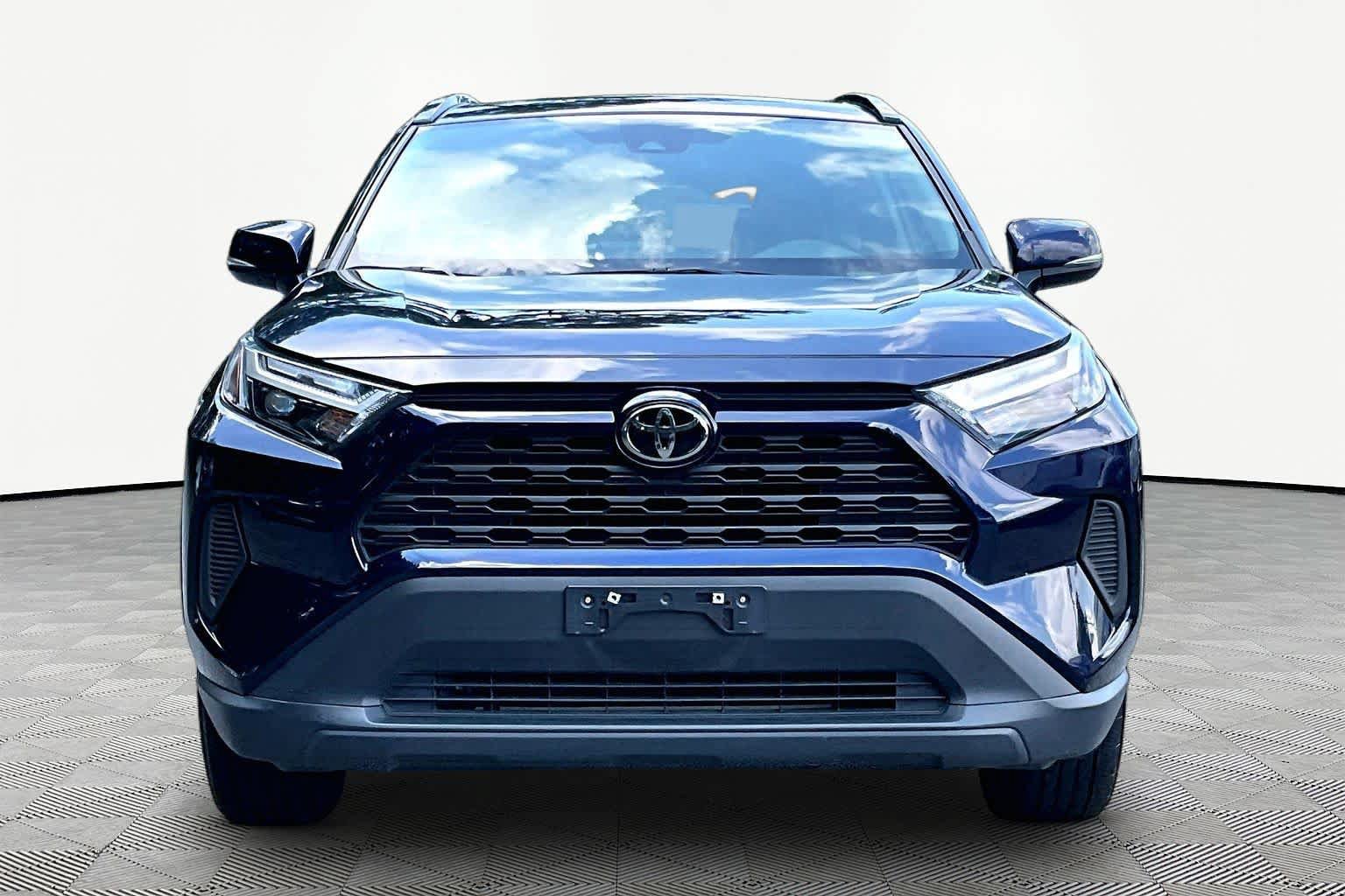 Certified 2025 Toyota RAV4 XLE AWD/4WD image 4