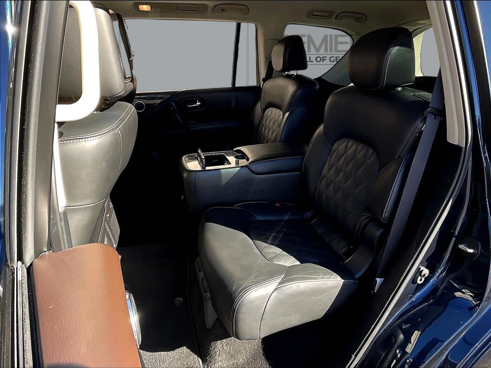 Certified 2022 Nissan Armada Platinum w/ Captain's Chairs Package RWD image 24