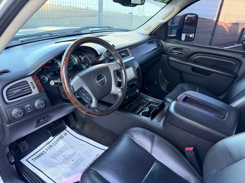 Used 2013 GMC Sierra 3500 Denali image 9