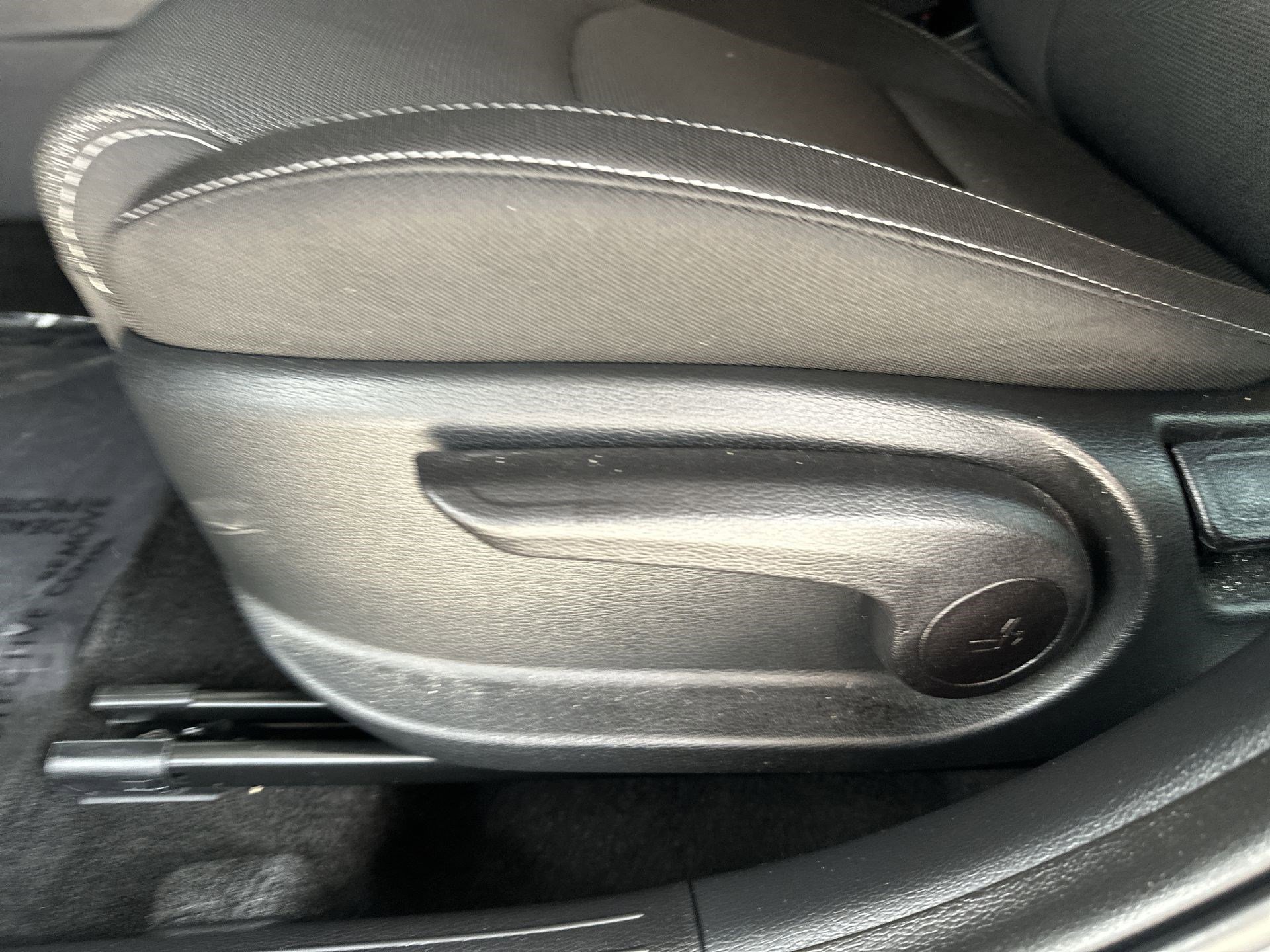 Used 2023 Kia Forte LXS w/ LXS Technology Package image 14