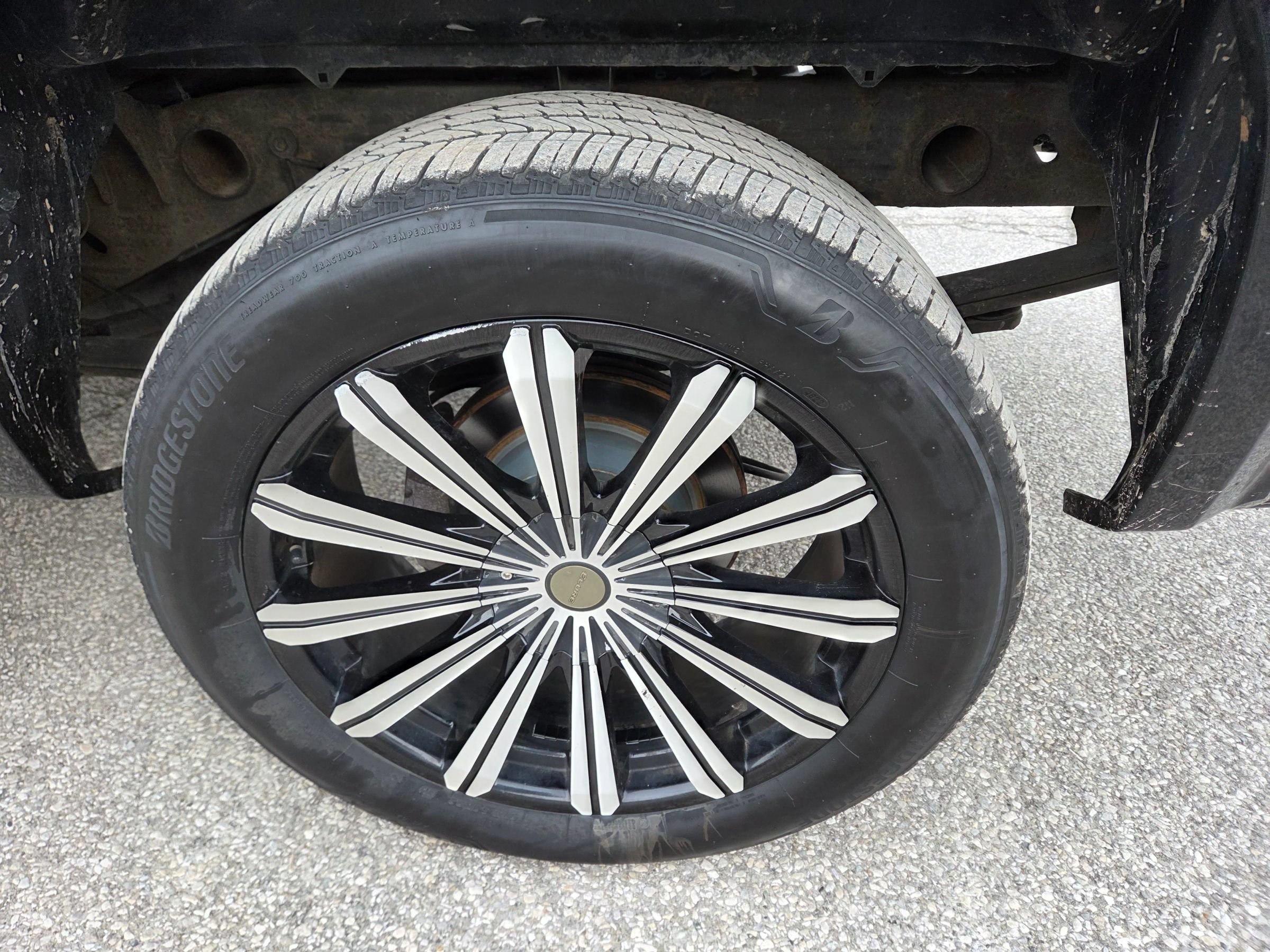 Used 2013 GMC Sierra 1500 Denali AWD/4WD image 7