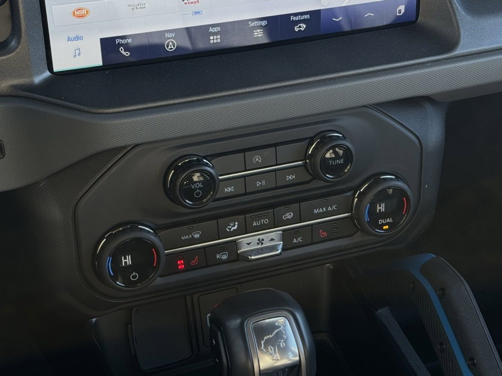 Used 2024 Ford Bronco Black Diamond image 36