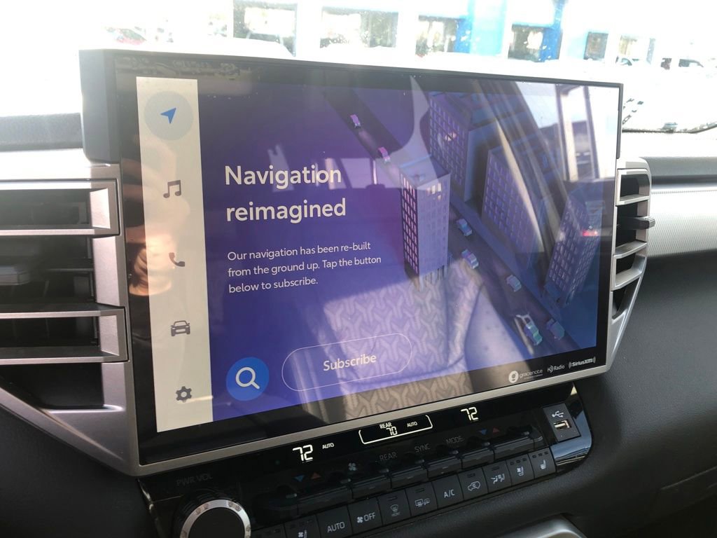 Used 2023 Toyota Sequoia Limited image 21