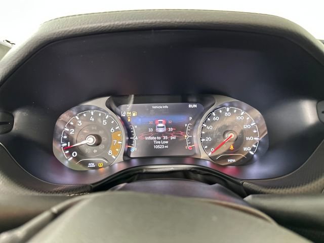 Used 2024 Jeep Compass Latitude w/ Sun and Sound Group image 17