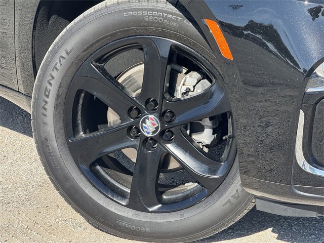 Used 2024 Buick Enclave Essence w/ Sport Touring Edition image 35