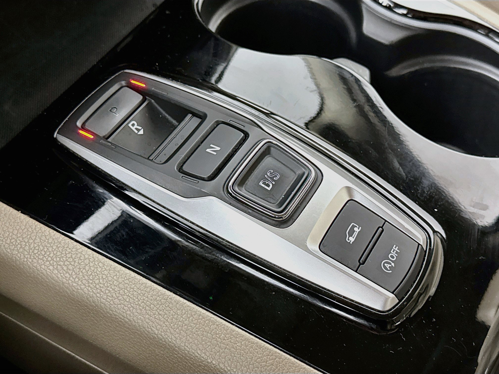 Certified 2019 Honda Pilot Touring image 17