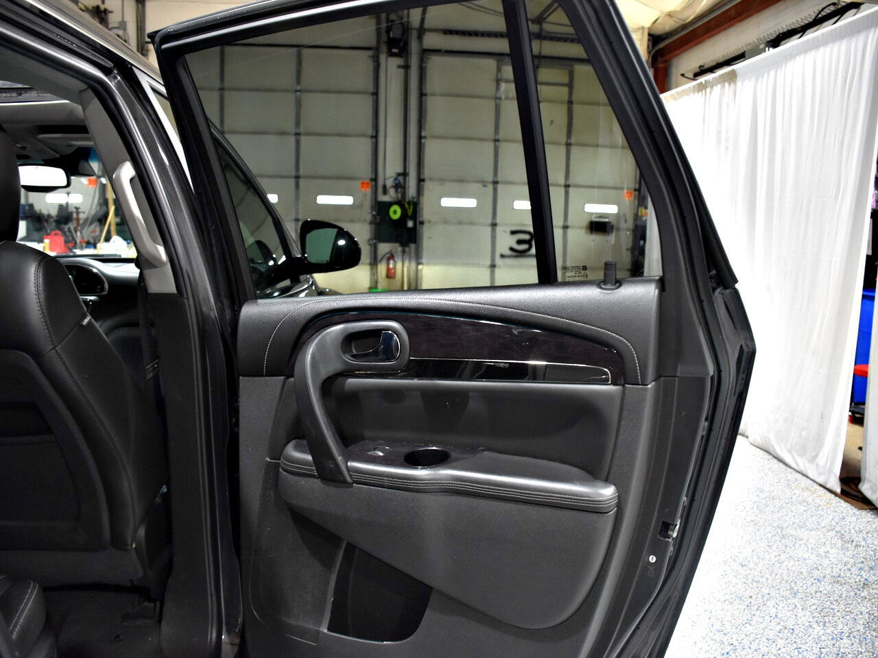 Used 2016 Buick Enclave Premium w/ Experience Buick Package image 40