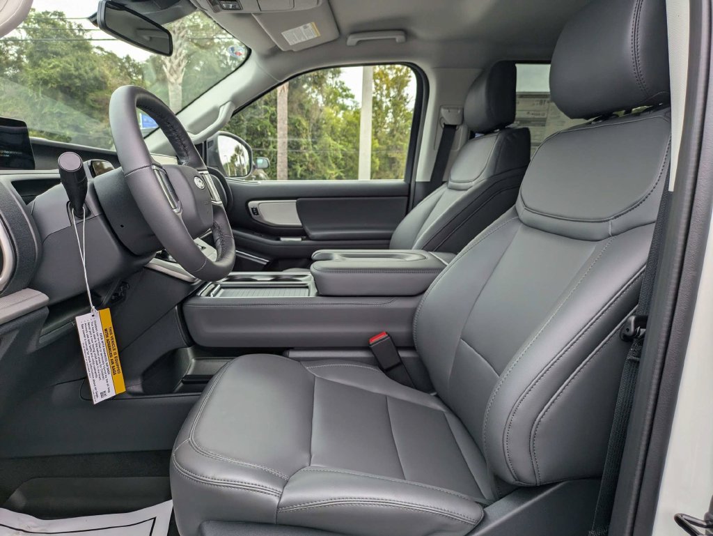 New 2027 Ford Expedition Active RWD image 21