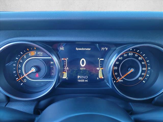 Used 2023 Jeep Wrangler Unlimited Rubicon w/ Cold Weather Group image 18