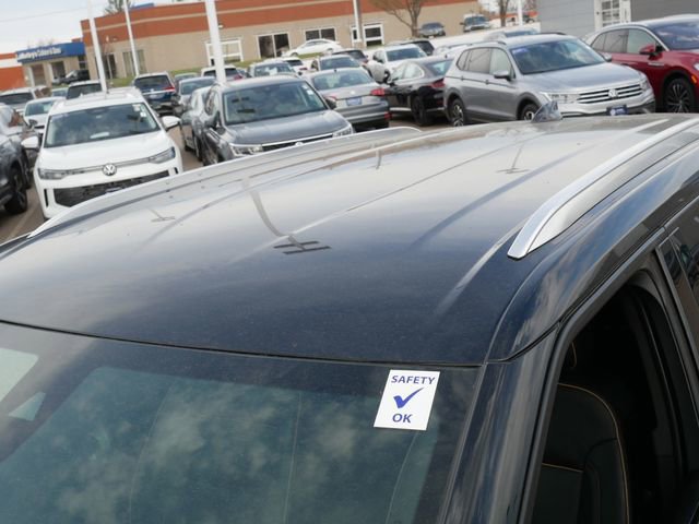 Used 2024 Chevrolet Blazer Premier AWD/4WD image 11