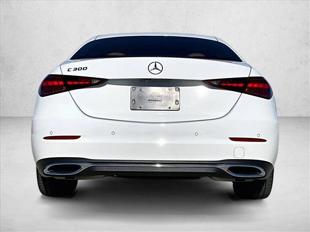 Used 2025 Mercedes-Benz C 300 Sedan image 4