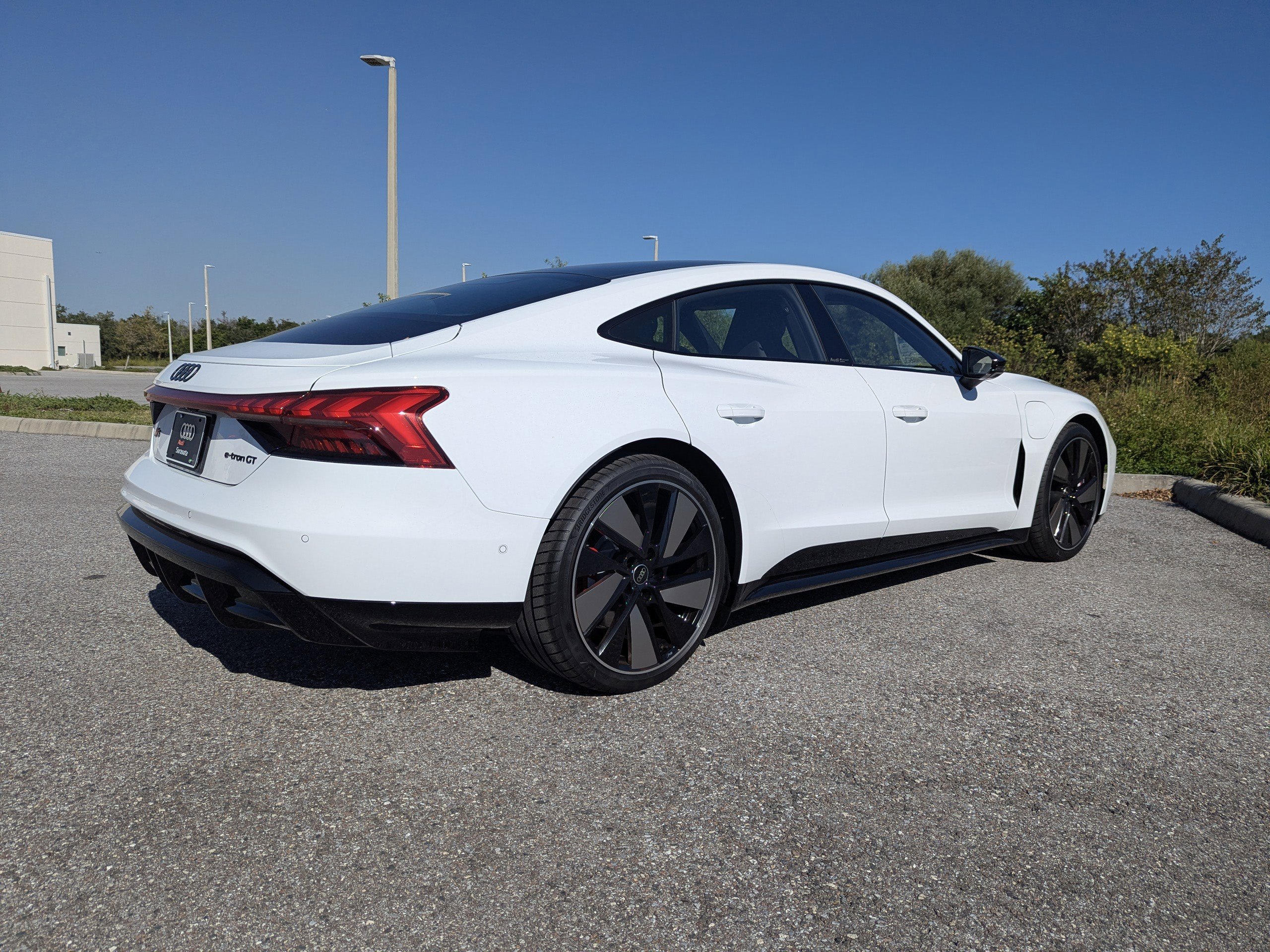 New 2026 Audi S e-tron GT Prestige image 6