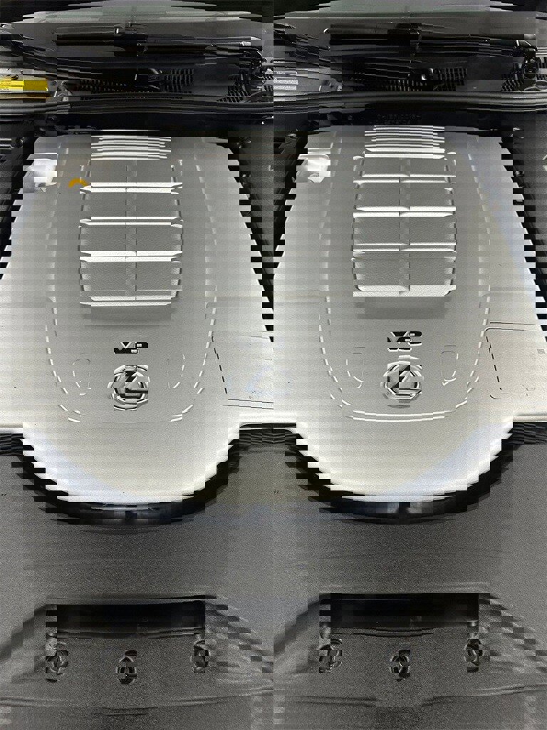 Used 2015 Lexus LS 460 L image 7