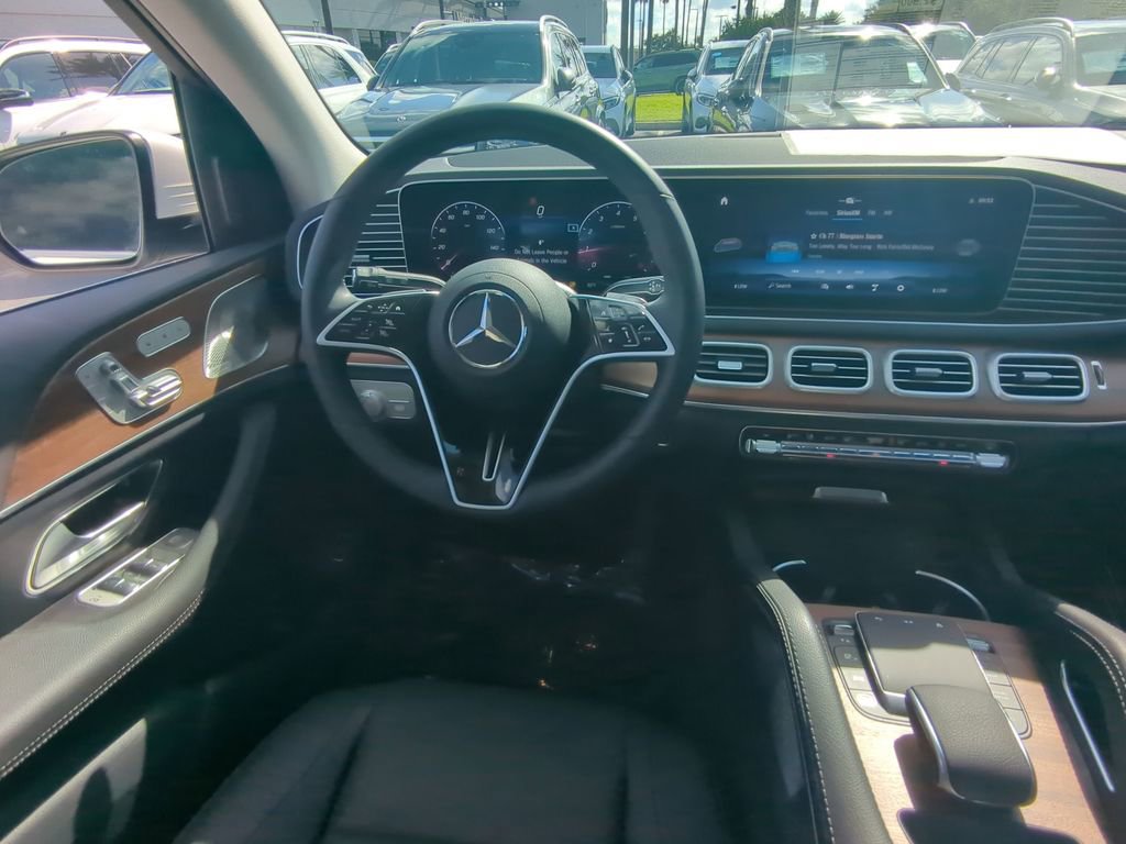 New 2025 Mercedes-Benz GLE 350 4MATIC image 3