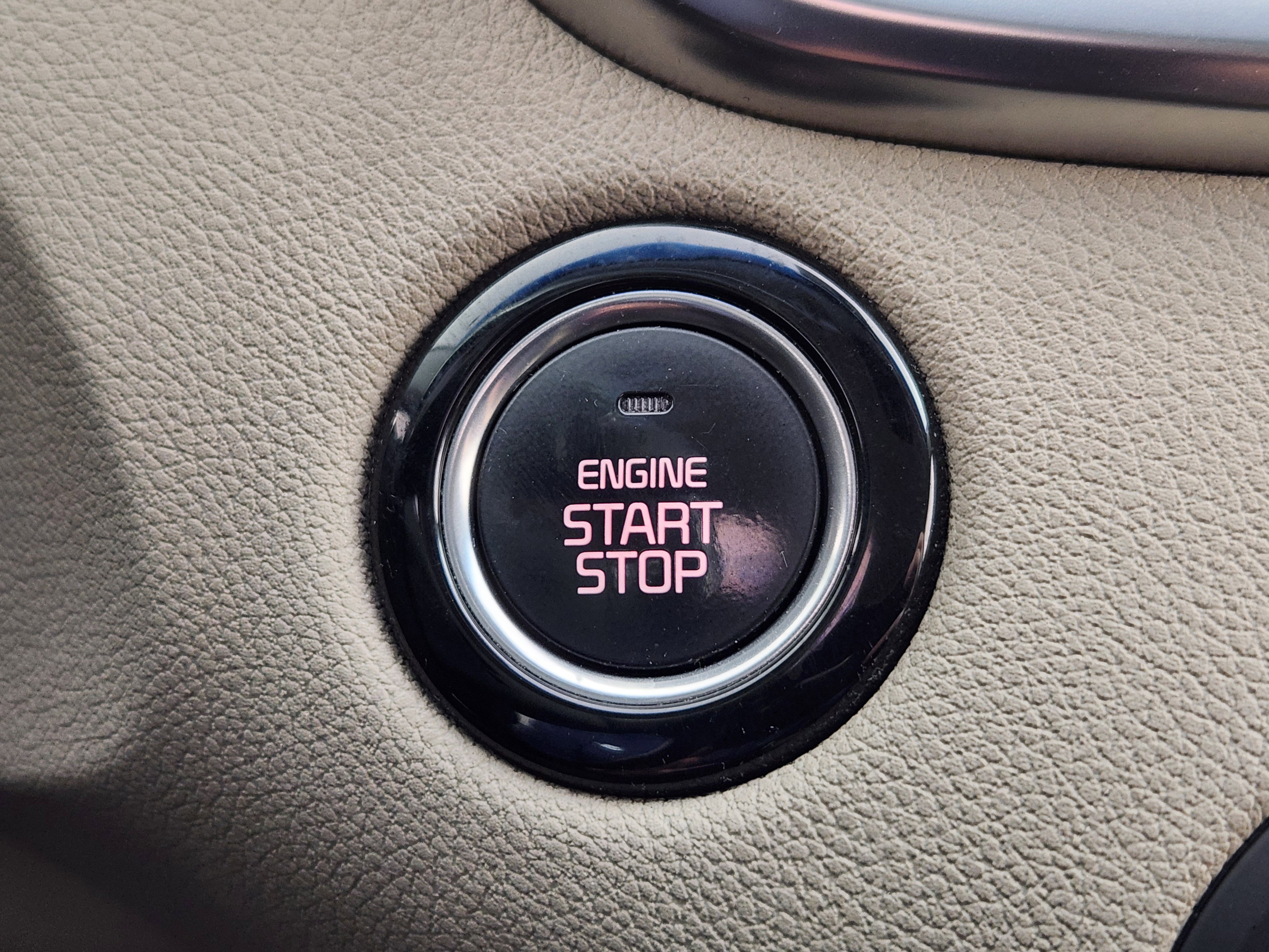 Used 2017 Kia Sorento EX image 26