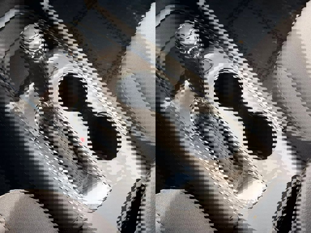 Used 2018 Chevrolet Malibu LT image 33