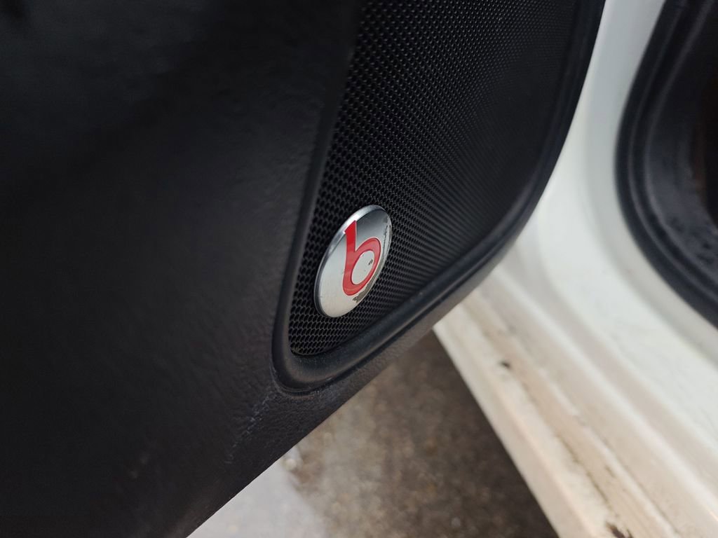 Used 2017 Chrysler 300 S w/ 300S Premium Group image 7