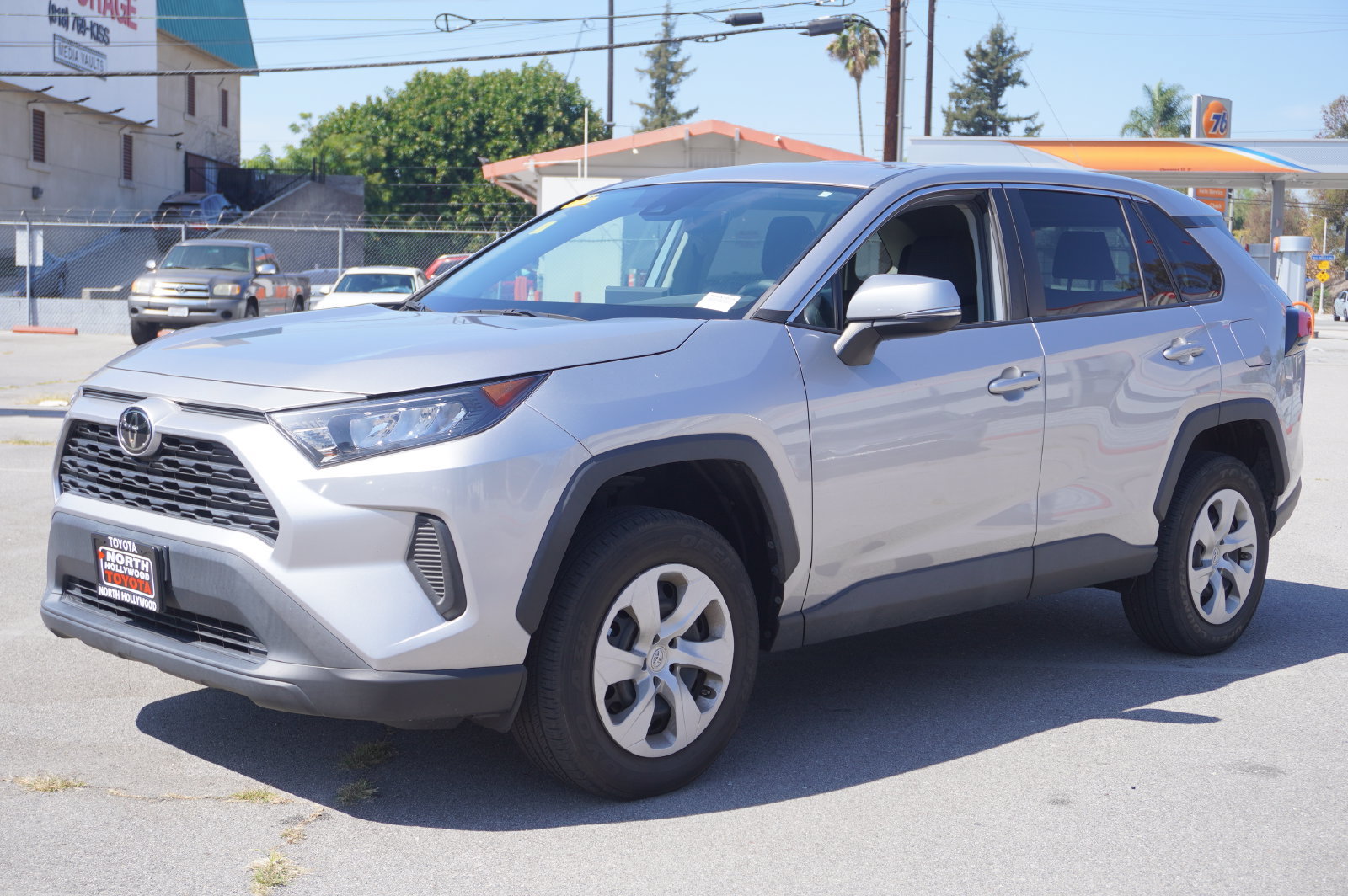 Certified 2022 Toyota RAV4 LE FWD image 4