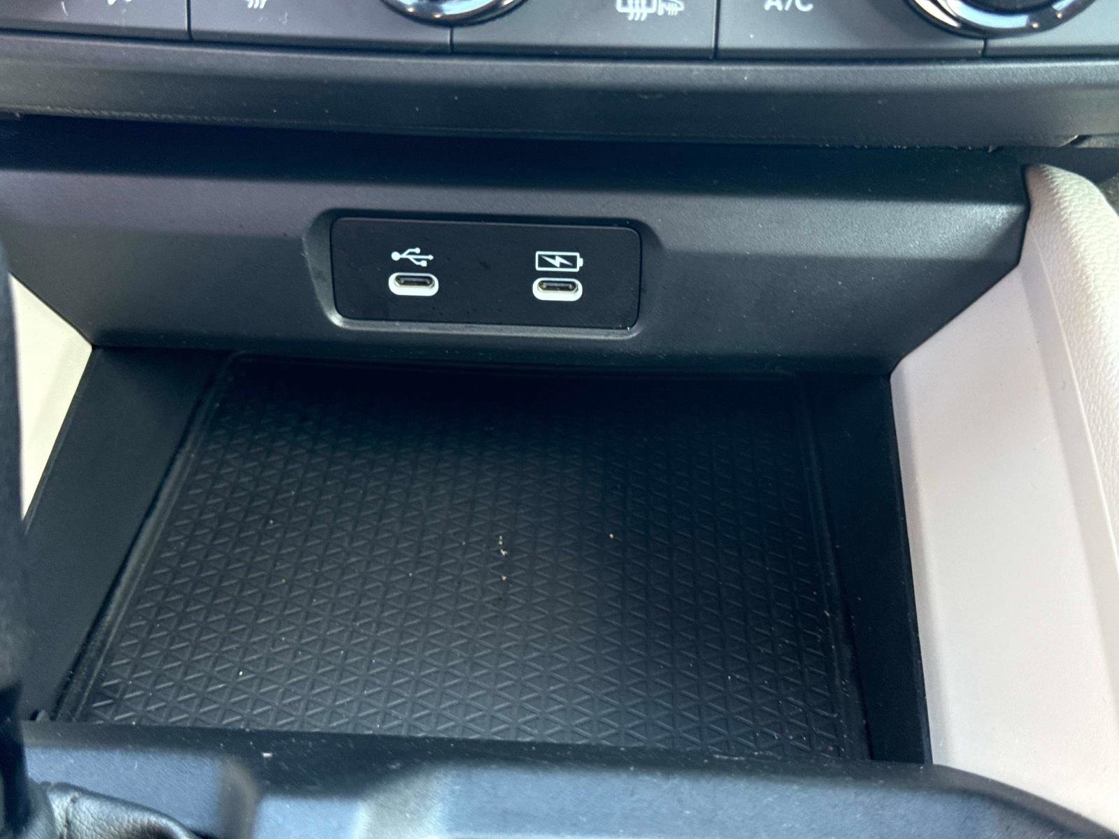 Certified 2023 Honda Accord EX image 26