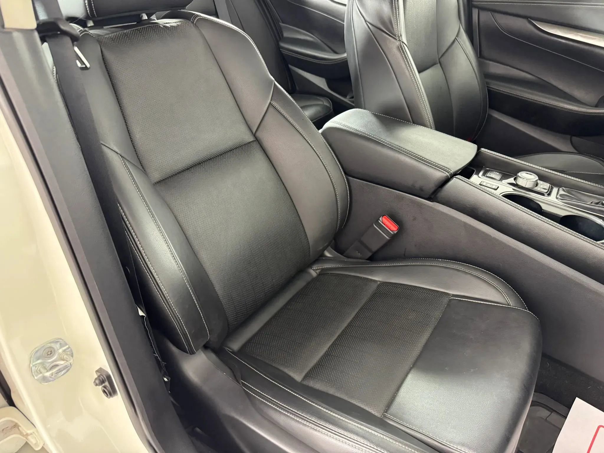 Used 2022 Nissan Maxima SV w/ Floor Mat Group image 35