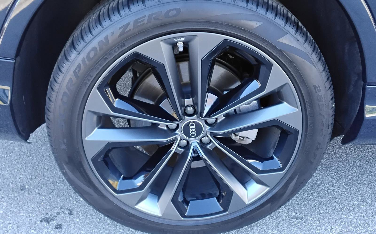 Certified 2025 Audi Q7 3.0T Premium Plus w/ Premium Plus Package image 12