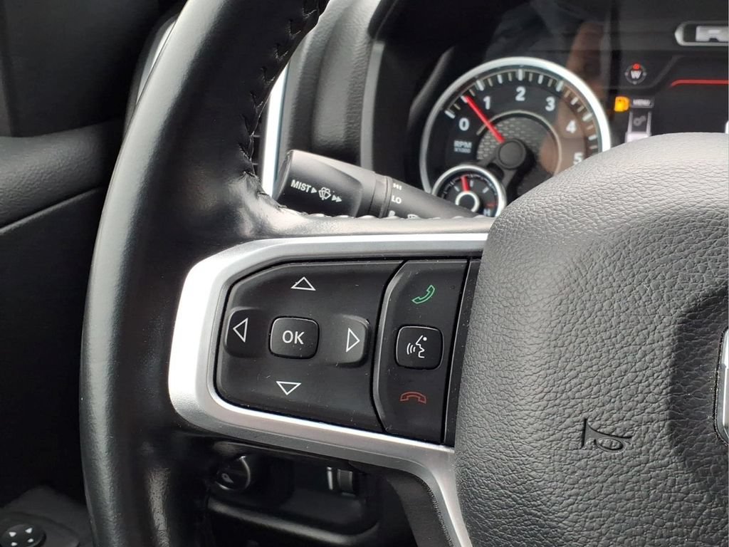 Used 2022 RAM 1500 Big Horn AWD/4WD image 5