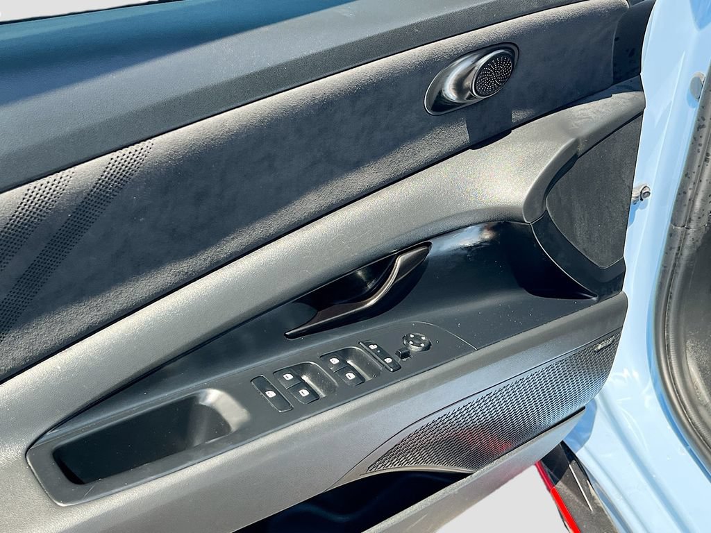 Used 2025 Hyundai Elantra N FWD image 18