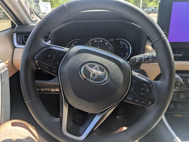 Used 2024 Toyota RAV4 XLE Premium image 24
