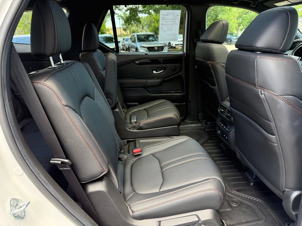 Certified 2026 Honda Pilot TrailSport image 21