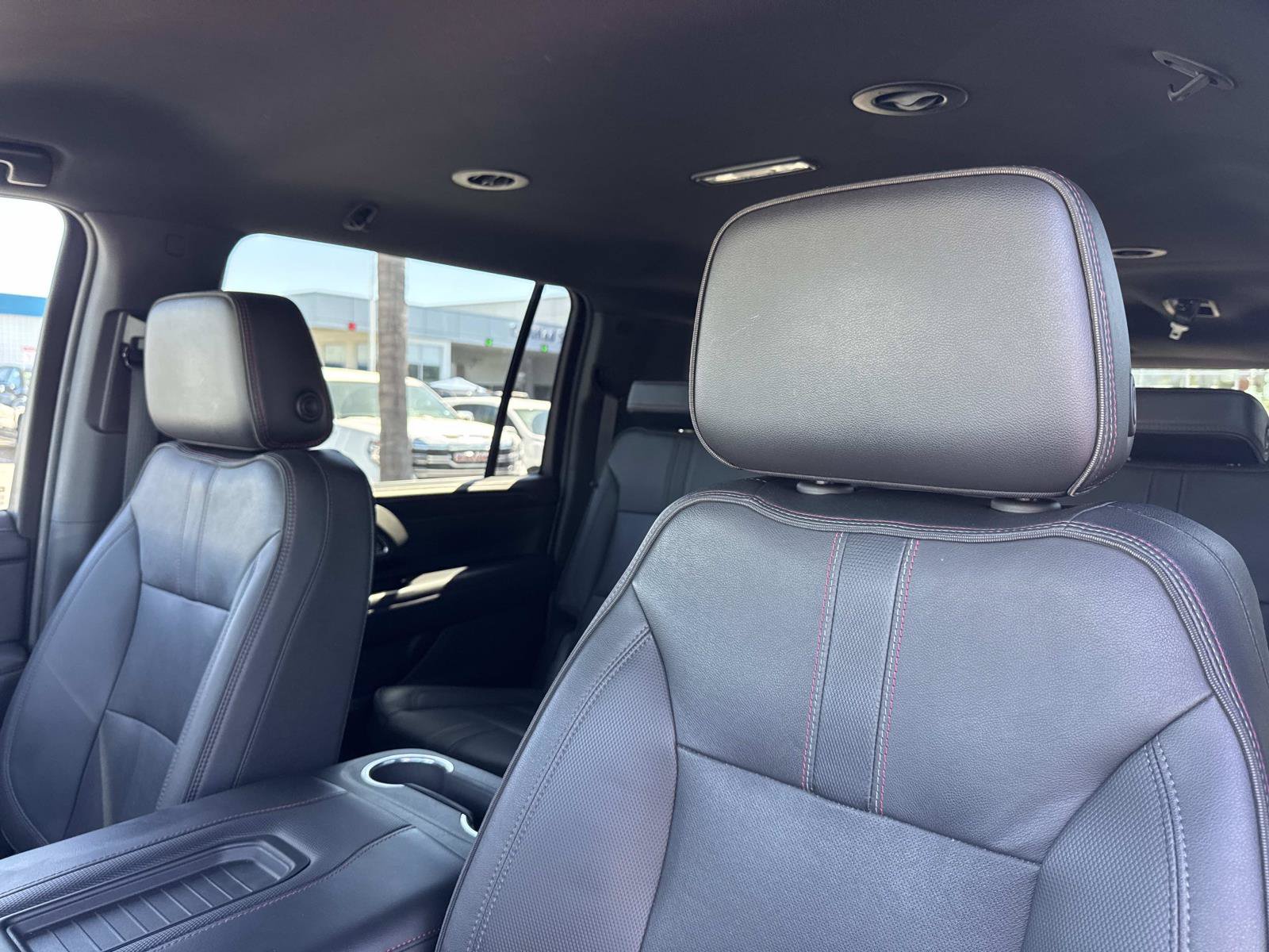 Used 2023 Chevrolet Suburban RST RWD image 24