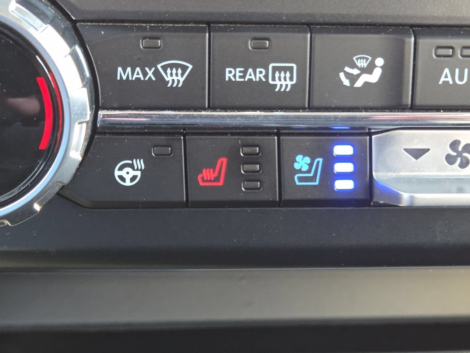 Used 2024 Ford F250 Lariat w/ Chrome Package AWD/4WD image 8