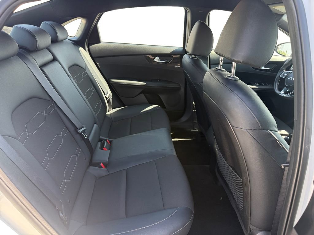 Used 2023 Kia Forte GT-Line image 18