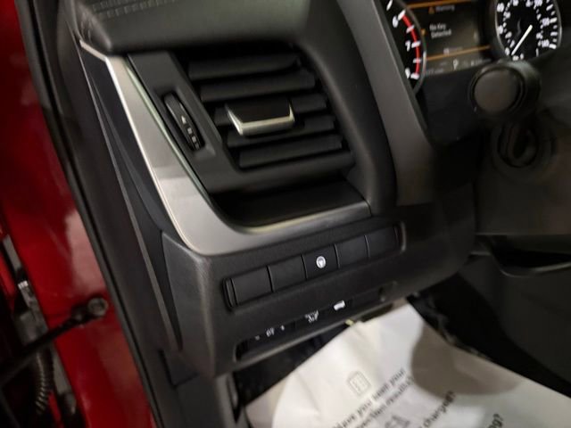 Certified 2025 Nissan Rogue SV image 12