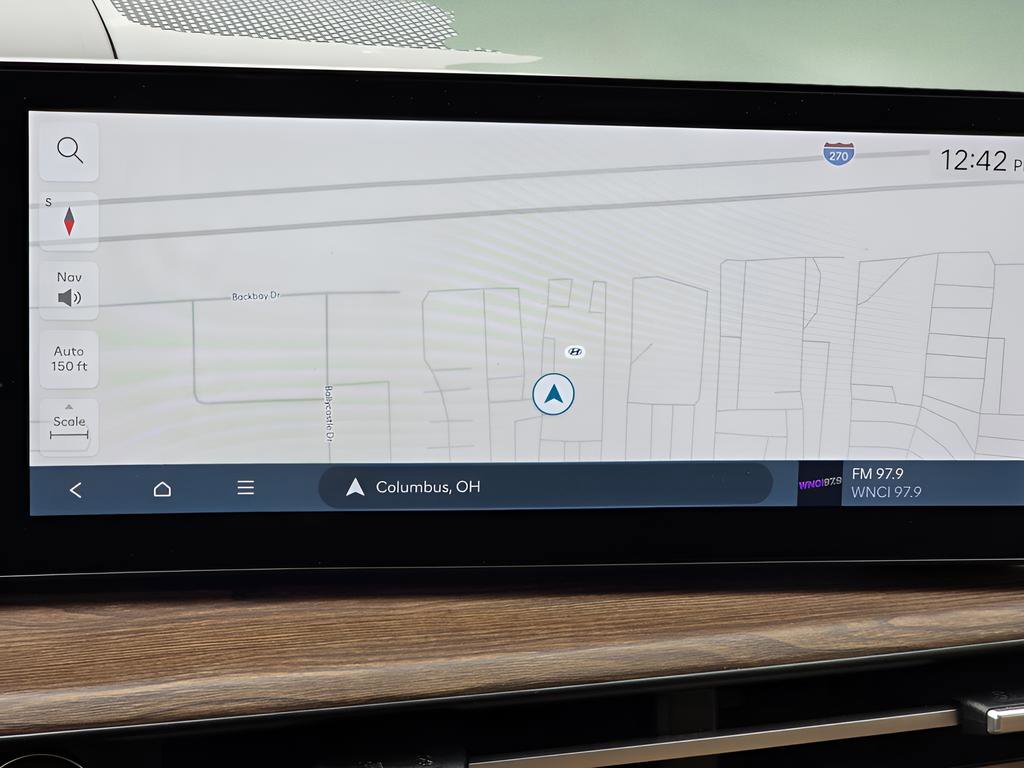 Used 2024 Hyundai Santa Fe Limited image 33