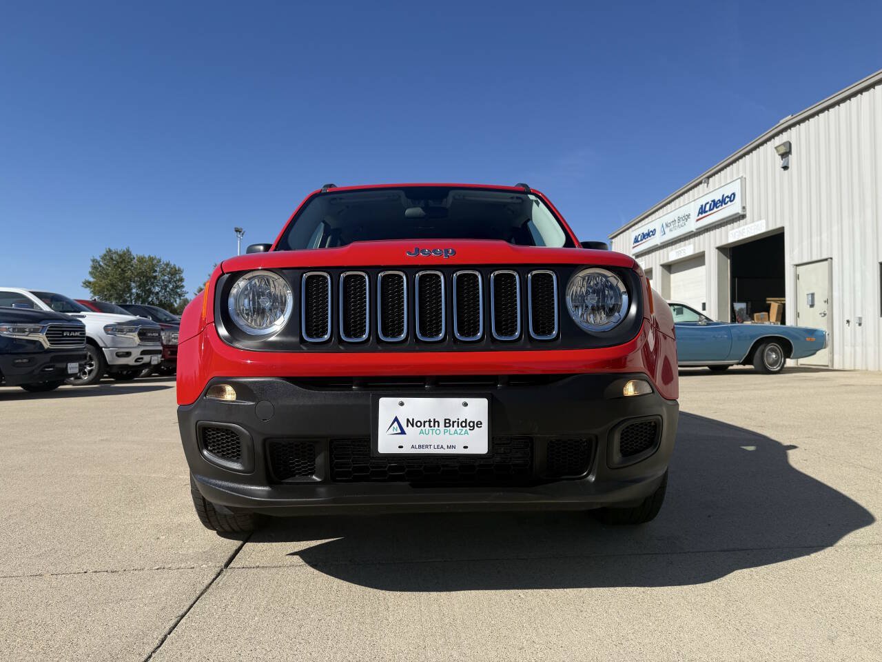 Used 2017 Jeep Renegade Sport w/ Power & Air Group AWD/4WD image 22