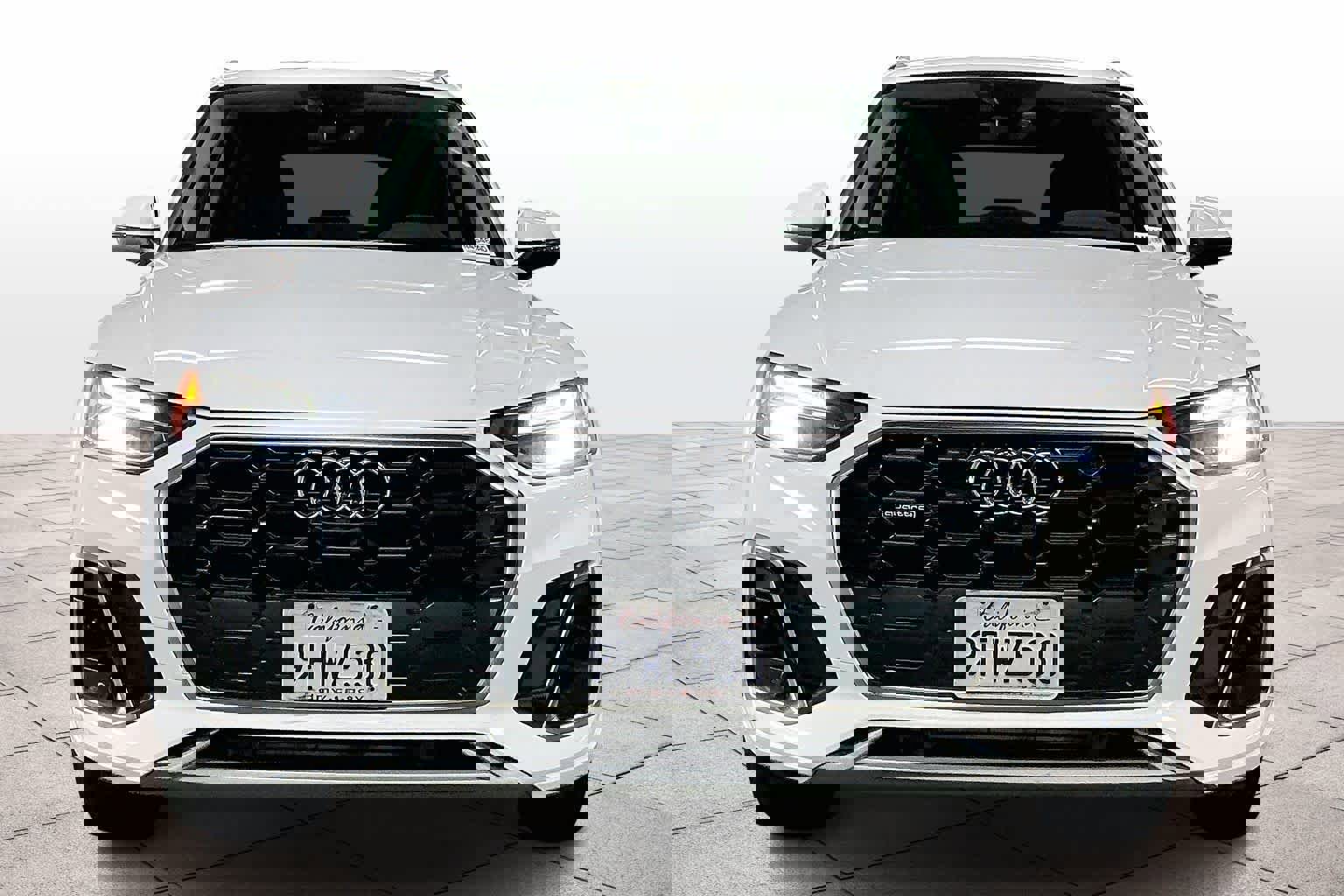 Used 2023 Audi Q5 2.0T Premium Plus w/ Premium Plus Package image 3