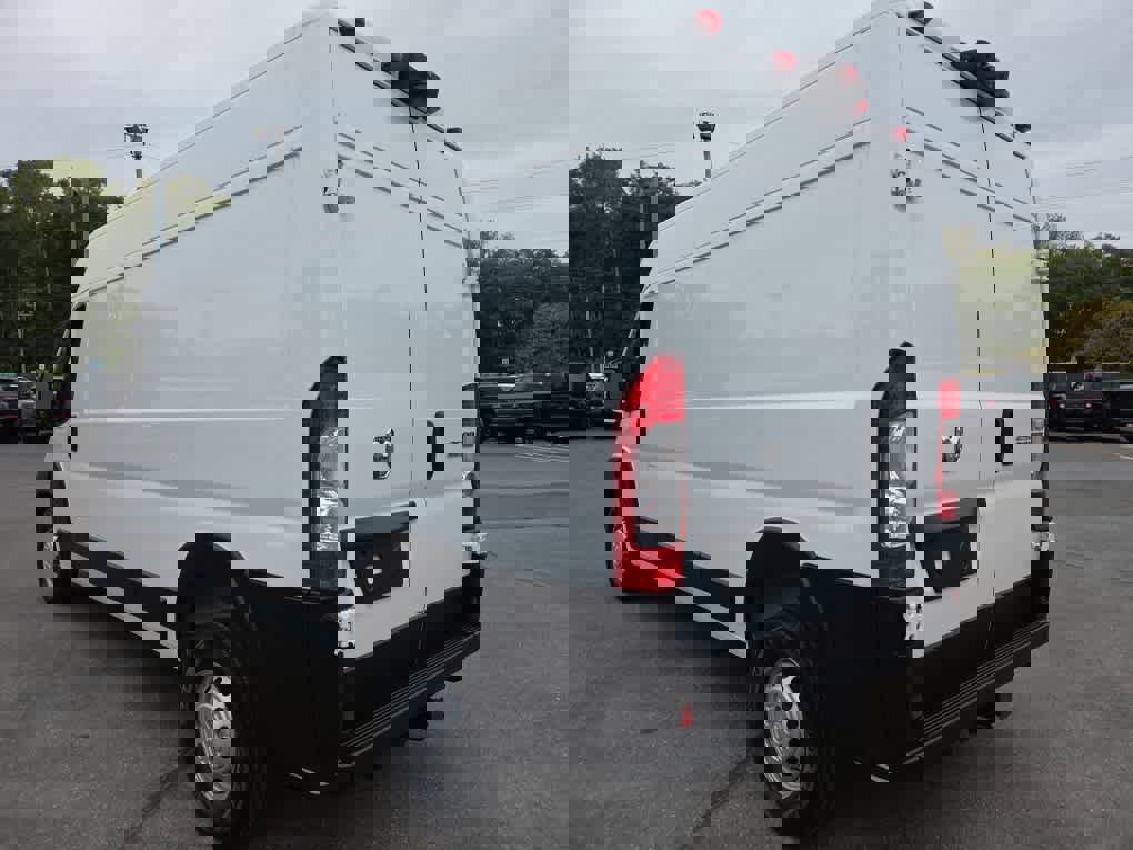 New 2025 RAM ProMaster 2500 image 8