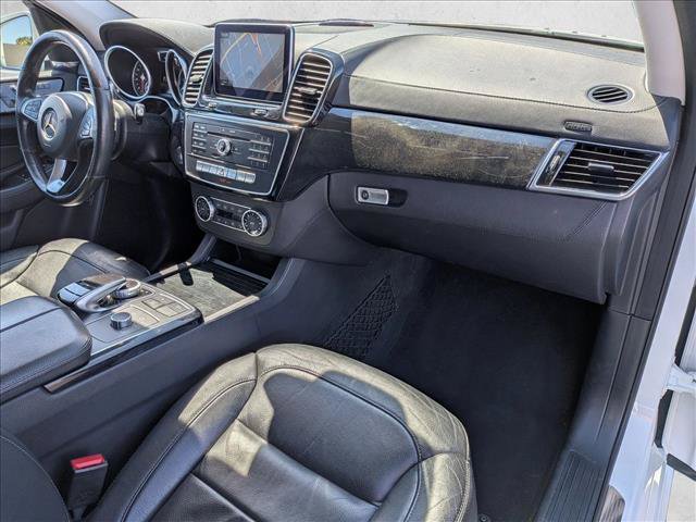 Used 2016 Mercedes-Benz GLE 400 4MATIC image 23