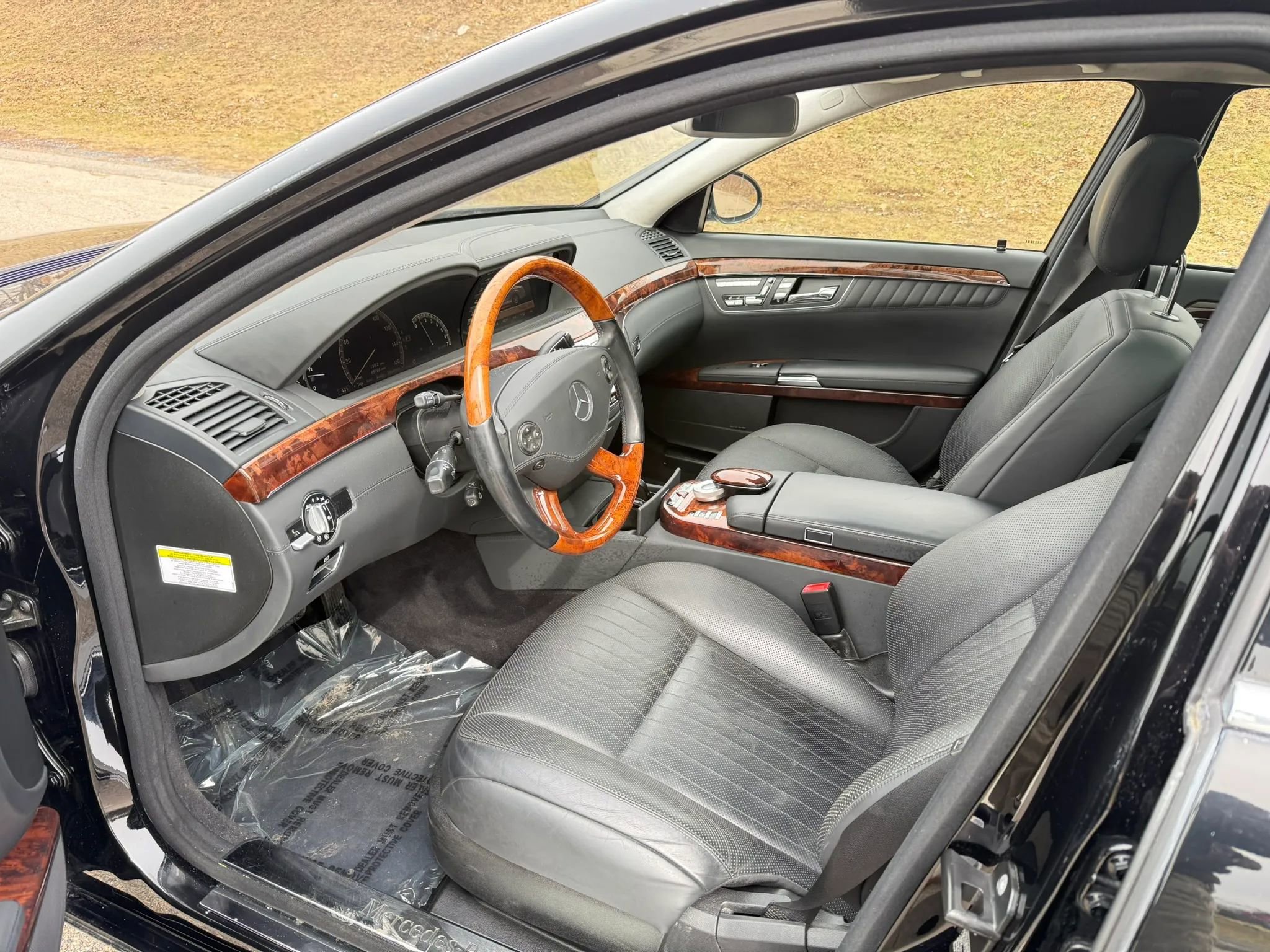 Used 2009 Mercedes-Benz S 600 image 8