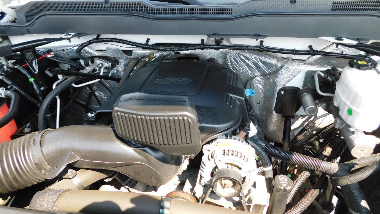 Used 2018 Chevrolet Silverado 2500 W/T image 41