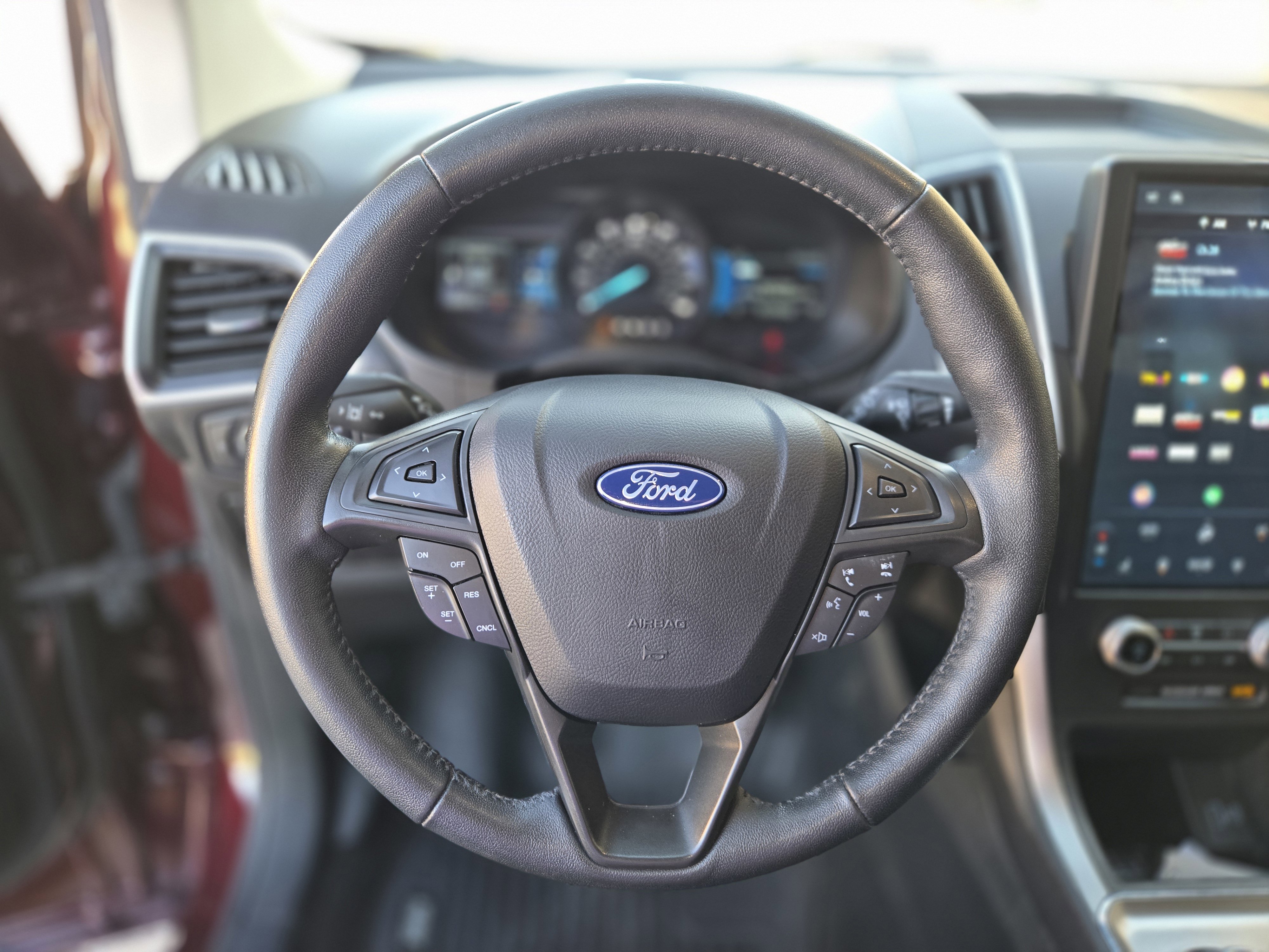 Used 2022 Ford Edge SEL w/ Convenience Package image 12
